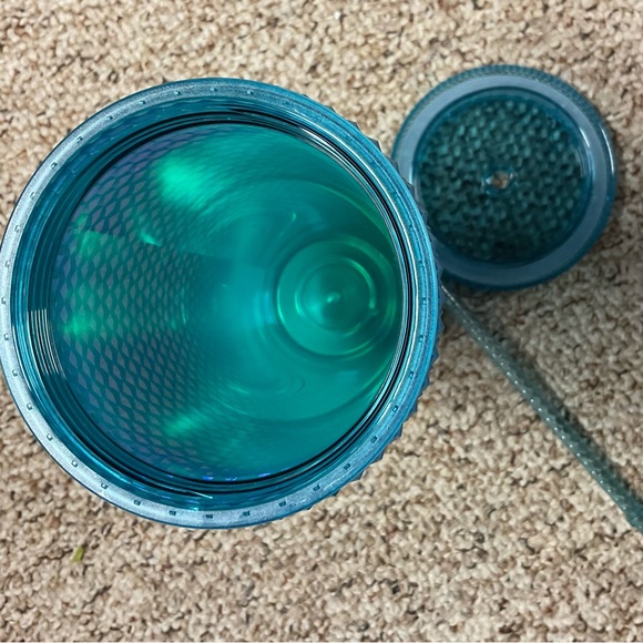 STARBUCKS - Picture 5 of 11